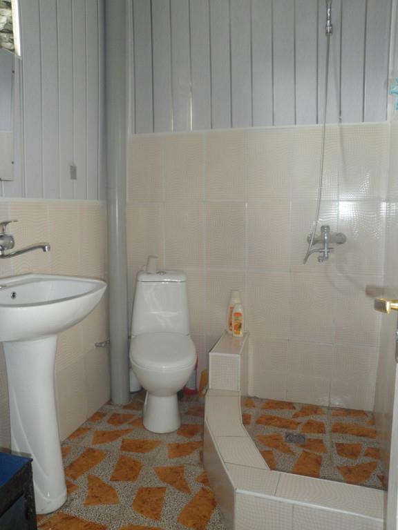 Century House Of Larisa Hotel Mestia Bagian luar foto
